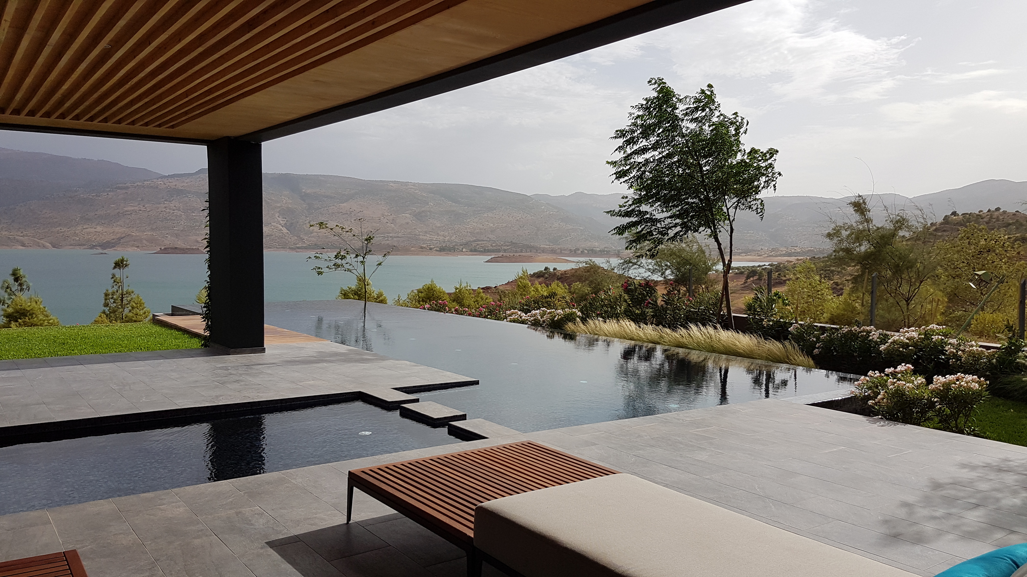 Villa B1 diseño de interiores de gran lujo arquitectura Bin El Ouidane — Mouna Bennani