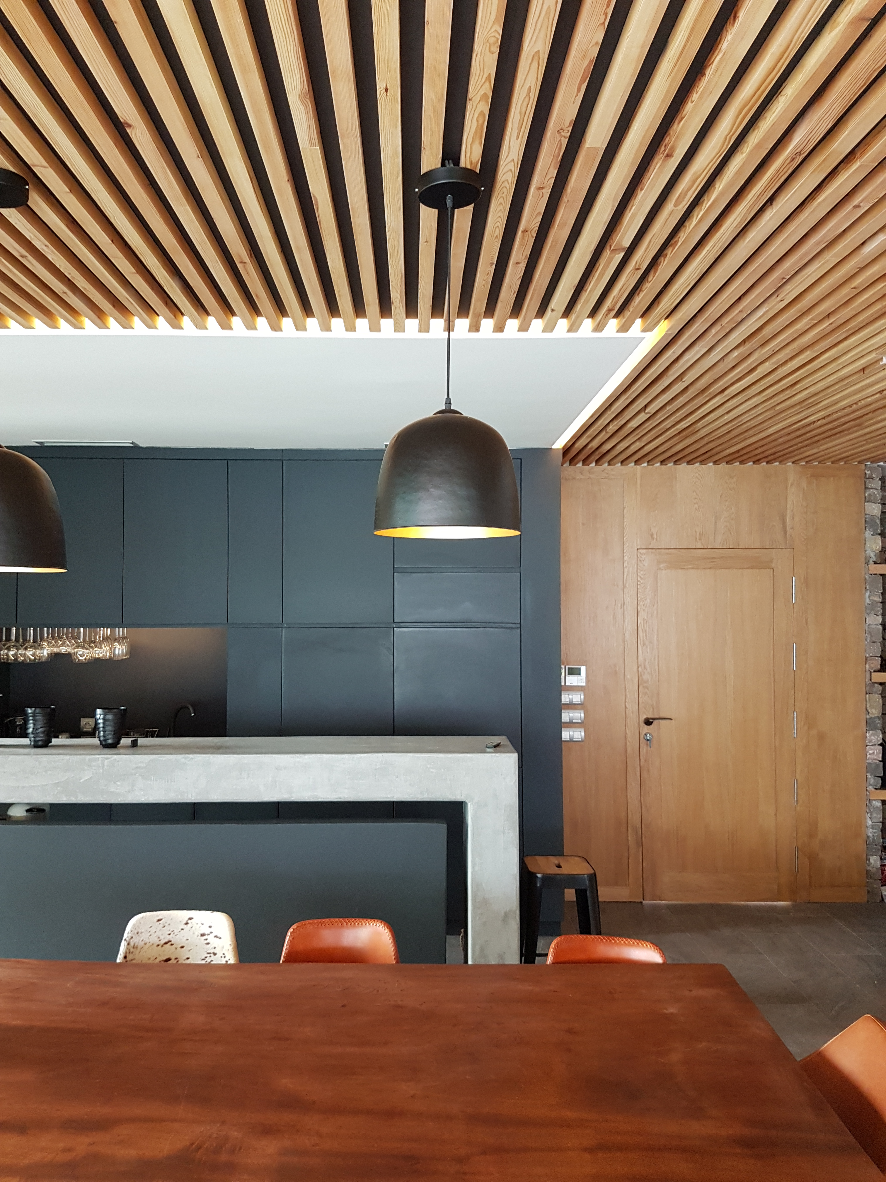 Séjour contemporain Villa B1 — Atelier Mouna Bennani